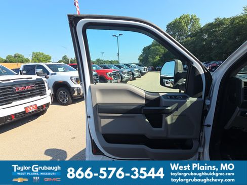 Used 2019 Ford F350 XL w/ XL Value Package AWD/4WD image 13