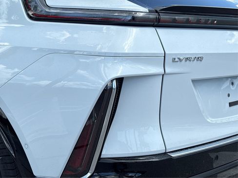 New 2026 Cadillac Lyriq Luxury RWD image 15