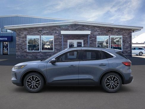 New 2024 Ford Escape SE w/ PHEV Premium Package image 3