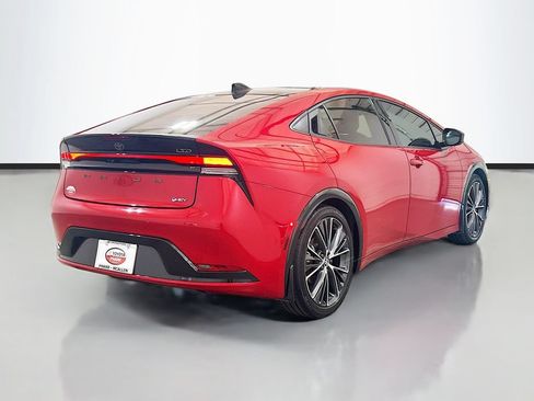Used 2024 Toyota Prius Limited w/ Limited Premium Package FWD image 4