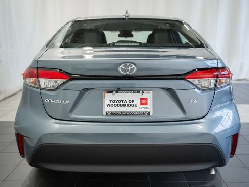 Used 2026 Toyota Corolla LE FWD image 5