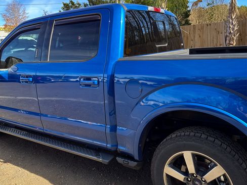 Used 2017 Ford F150 XLT w/ Equipment Group 302A Luxury image 8