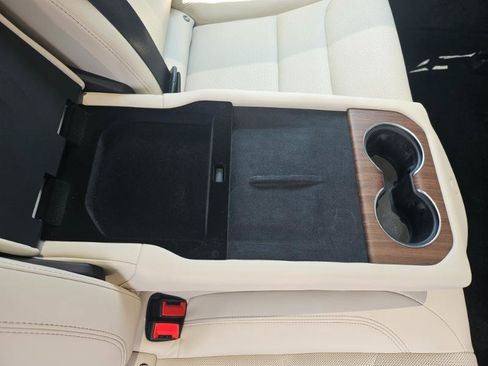 Used 2022 Tesla Model S AWD/4WD image 67