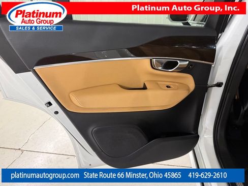 Used 2019 Volvo XC90 T6 Momentum w/ Advanced Package AWD/4WD image 32