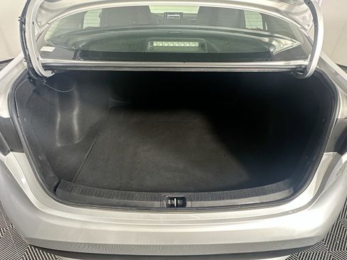 Used 2022 Toyota Corolla LE FWD image 27