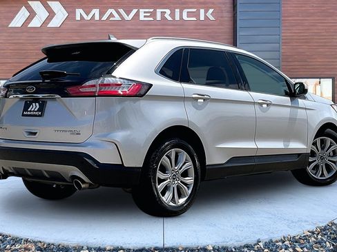 Used 2019 Ford Edge Titanium AWD/4WD image 5