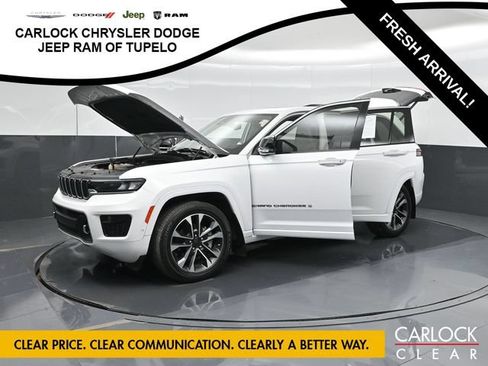 Used 2023 Jeep Grand Cherokee Overland w/ Luxury Tech Group IV AWD/4WD image 71