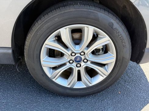 Certified 2022 Ford Edge Titanium w/ Equipment Group 301A AWD/4WD image 14