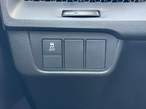 Used 2023 Honda CR-V LX image 19