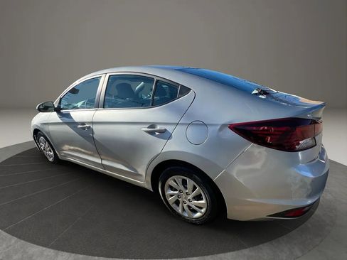Used 2020 Hyundai Elantra SE image 7