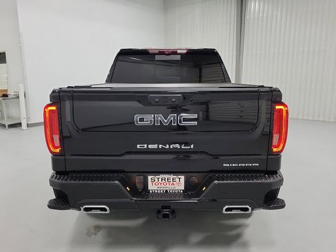Used 2024 GMC Sierra 1500 Denali Ultimate image 5