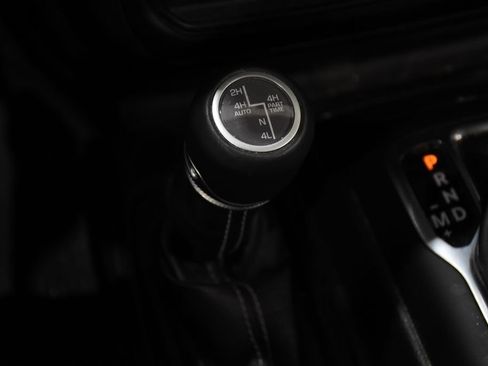Used 2023 Jeep Wrangler Unlimited Sahara w/ Cold Weather Group AWD/4WD image 26