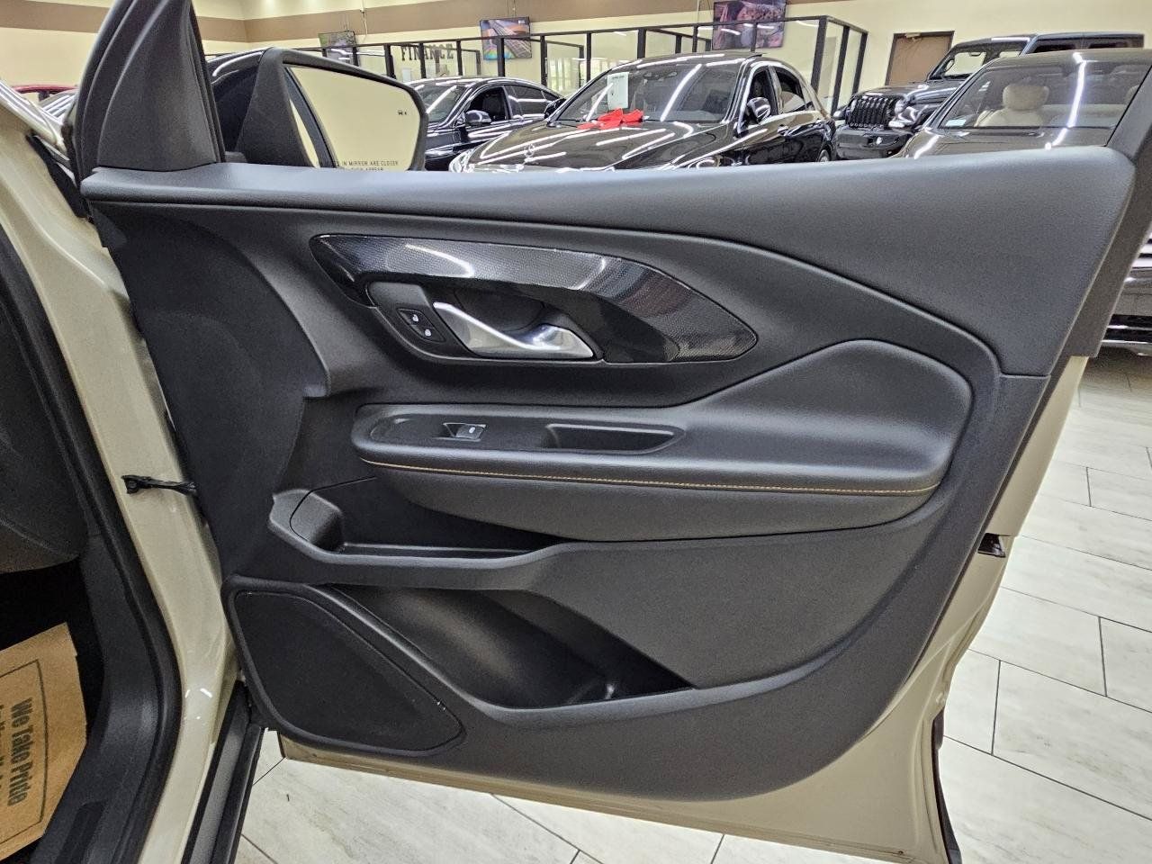 Used 2022 GMC Terrain AT4 w/ Tech Package AWD/4WD image 39