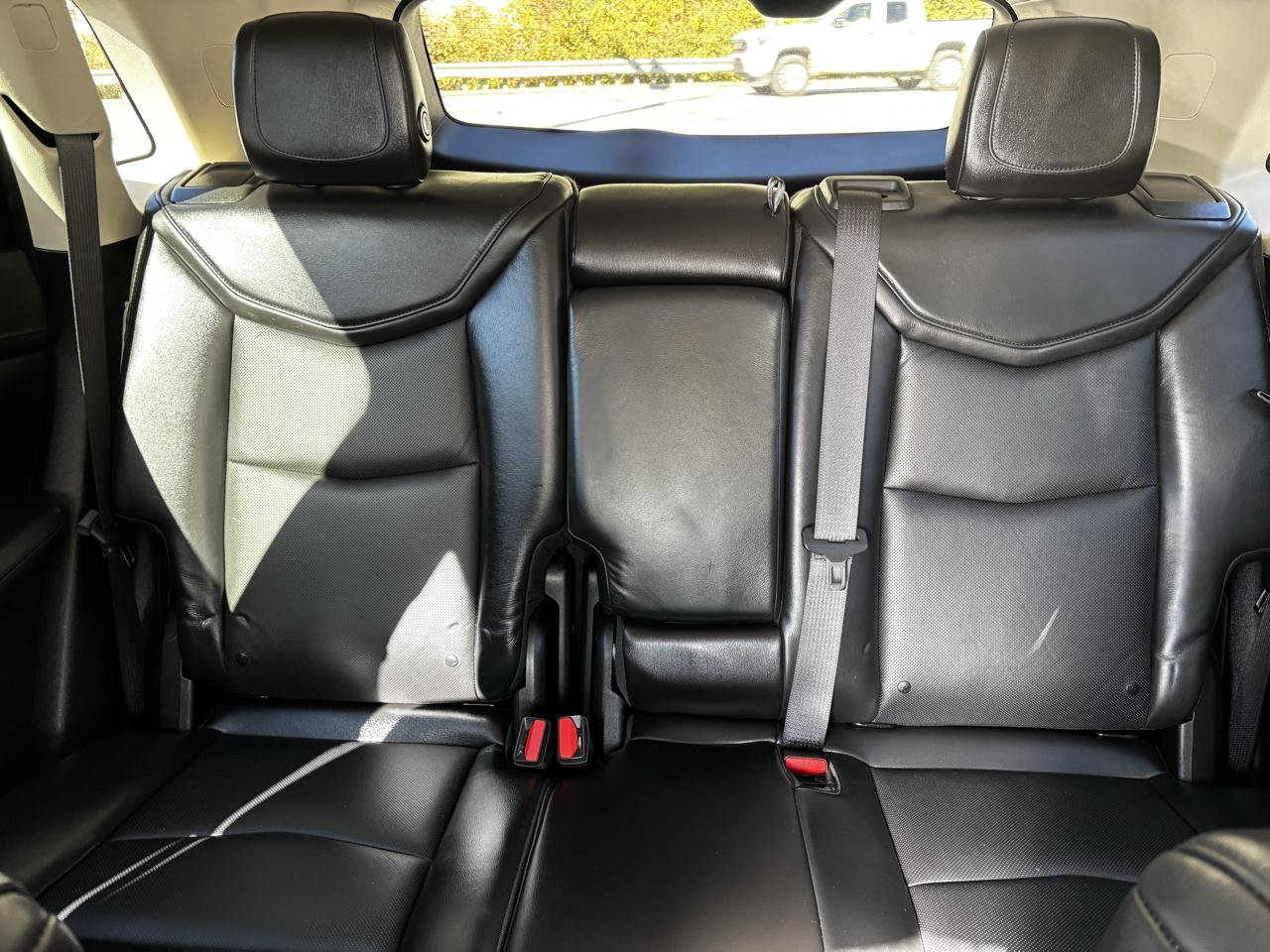 Used 2018 Cadillac XT5 Premium Luxury AWD/4WD image 18