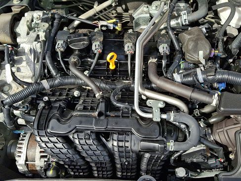 Certified 2025 Nissan Altima 2.5 SR w/ SR Premium Package AWD/4WD image 28
