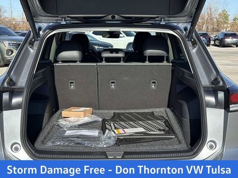 New 2026 Volkswagen Tiguan SE FWD image 5