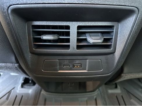 New 2026 GMC Canyon Denali image 18