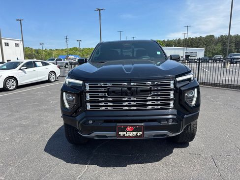 Used 2024 GMC Canyon Denali w/ LPO, Denali Black Edition AWD/4WD image 3