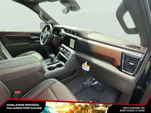 New 2026 GMC Sierra 1500 Denali w/ Denali Reserve Package AWD/4WD image 32