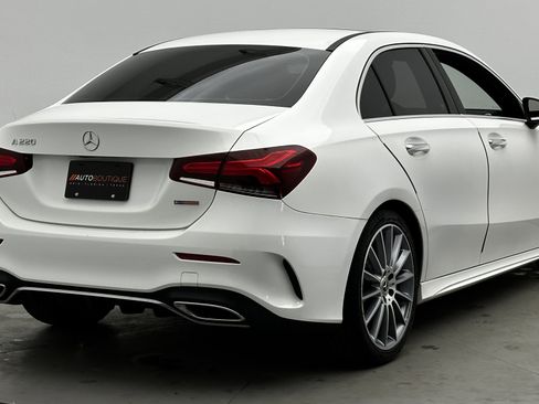 Used 2019 Mercedes-Benz A 220 image 8
