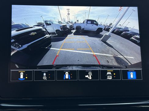 Certified 2023 Chevrolet Traverse RS image 25