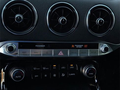 Used 2023 Kia Stinger GT-Line w/ Sun & Sound Package image 18