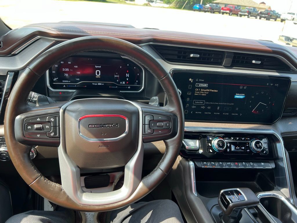 Used 2023 GMC Sierra 1500 Denali w/ Denali Reserve Package AWD/4WD image 42