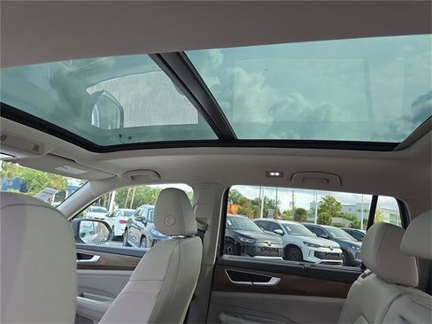 New 2026 Volkswagen Atlas SE image 27