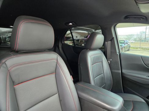 Used 2022 Chevrolet Equinox RS w/ RS Leather Package image 30