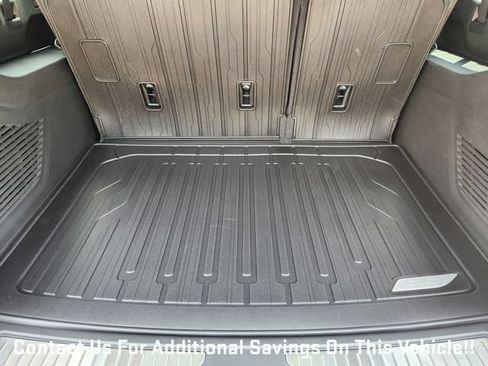 New 2026 GMC Yukon XL Denali Ultimate w/ LPO, Floor Liner Package AWD/4WD image 26