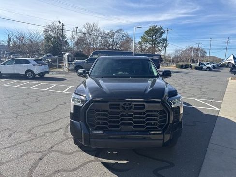 Used 2024 Toyota Tundra Limited image 11