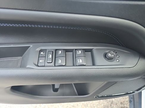 New 2026 Jeep Compass Limited image 19