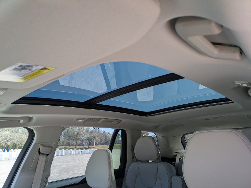 New 2026 Volvo XC90 B5 Ultra w/ Protection Package Premier AWD/4WD image 27
