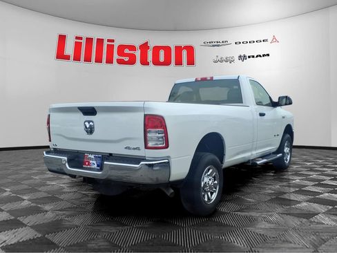 Used 2019 RAM 3500 Tradesman w/ Chrome Appearance Group image 3