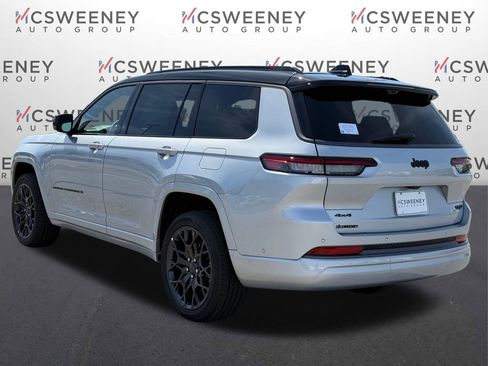 New 2026 Jeep Grand Cherokee L Summit w/ Obsidian Package AWD/4WD image 4