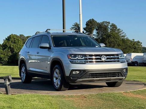 Used 2018 Volkswagen Atlas SE FWD image 9