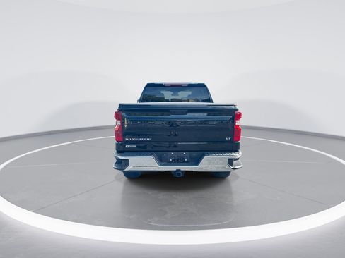Used 2022 Chevrolet Silverado 1500 LT w/ Protection Package AWD/4WD image 8