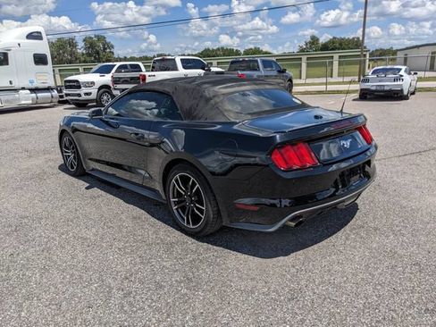 Used 2016 Ford Mustang Premium RWD image 6