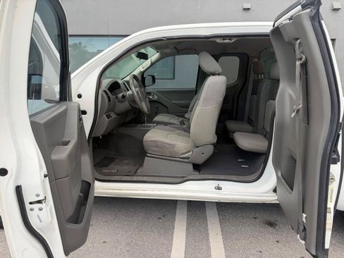 Used 2018 Nissan Frontier S RWD image 14