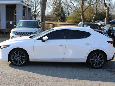 Used 2019 MAZDA MAZDA3 Hatchback image 4