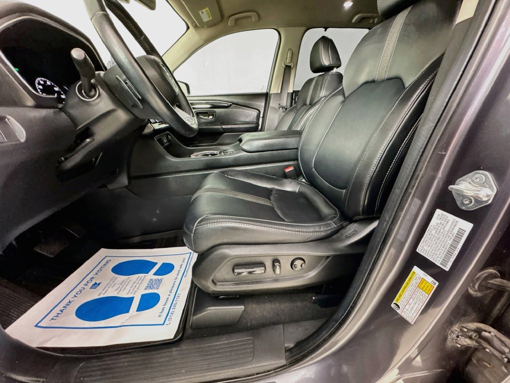 Certified 2025 Honda Pilot EX-L image 27