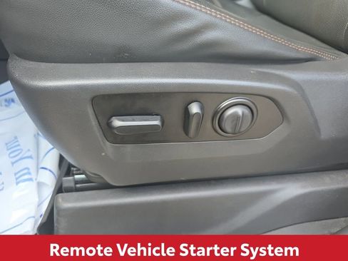 Used 2020 GMC Sierra 2500 AT4 w/ AT4 Premium Package image 22