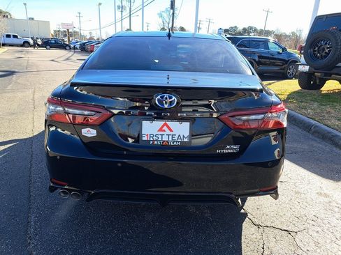 Certified 2022 Toyota Camry XSE image 9