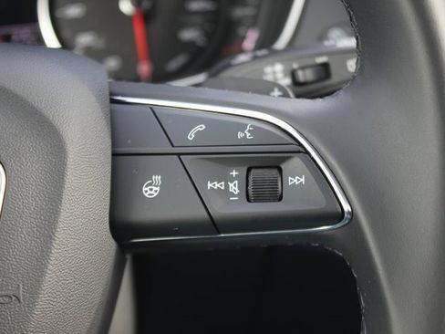 Used 2023 Audi Q5 2.0T Premium image 14