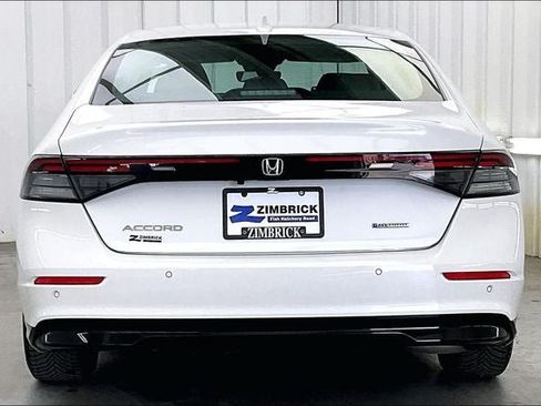 Used 2023 Honda Accord EX-L image 4