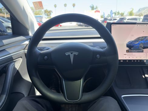 Used 2022 Tesla Model 3 Long Range image 29