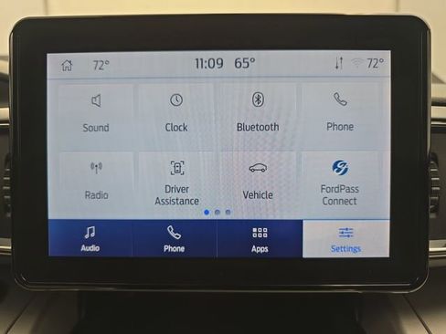 Used 2023 Ford Explorer XLT w/ Equipment Group 202A image 23