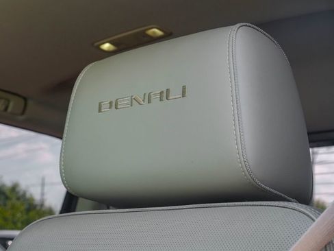 Used 2016 GMC Sierra 2500 Denali w/ Duramax Plus Package image 38