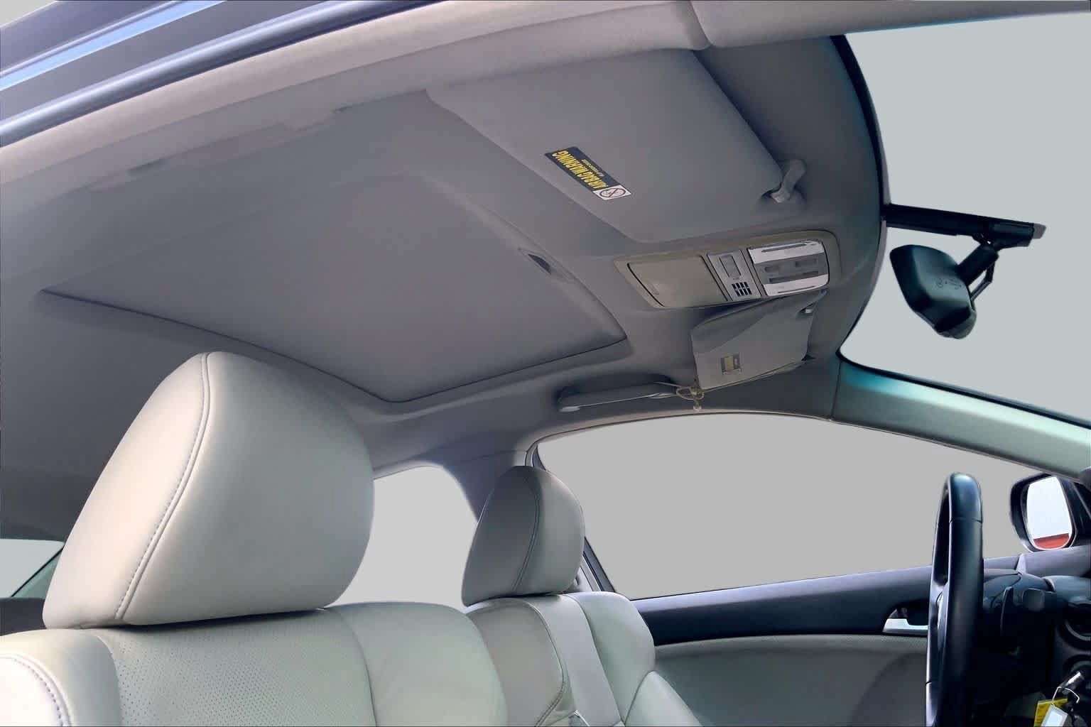 Used 2011 Acura TSX V6 Sedan FWD image 13