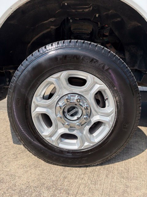 Used 2025 Ford F250 XLT w/ F-250 >10K GVWR Package AWD/4WD image 9